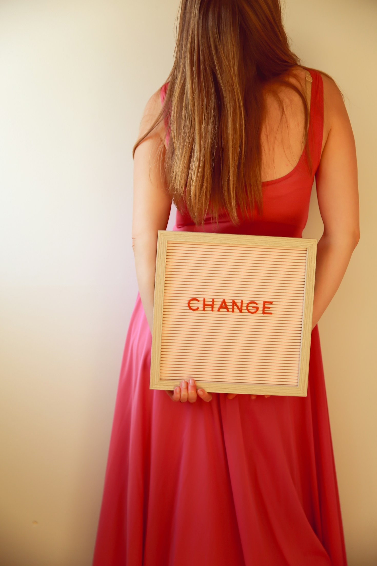 Navigating Social Media Pressures with Spiritual Guidance